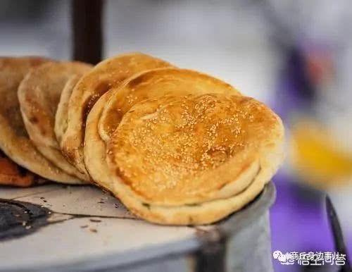 美食品鉴:河南商丘的烧饼怎么样?这不是我们北