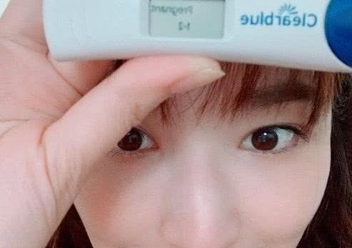 吴佩慈说“再苦再累都愿意”,5年为夫家生2子2女依旧没有名分 永盈会娱乐平台网站