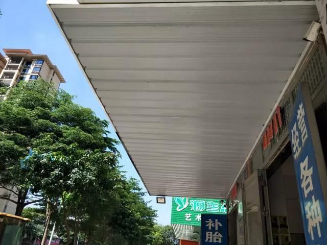 小黑第三代店招走进美丽滨海城市-广东茂名