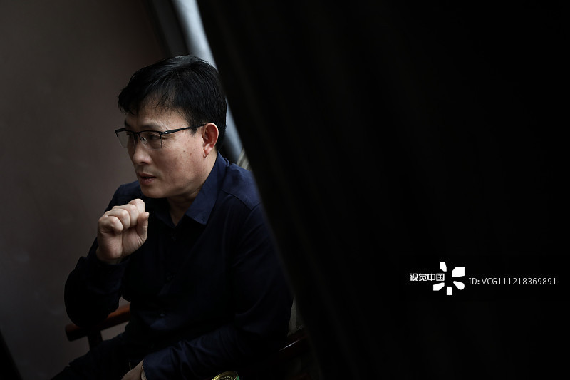 片故事:从企业老总到反传销志愿者 他十二年义