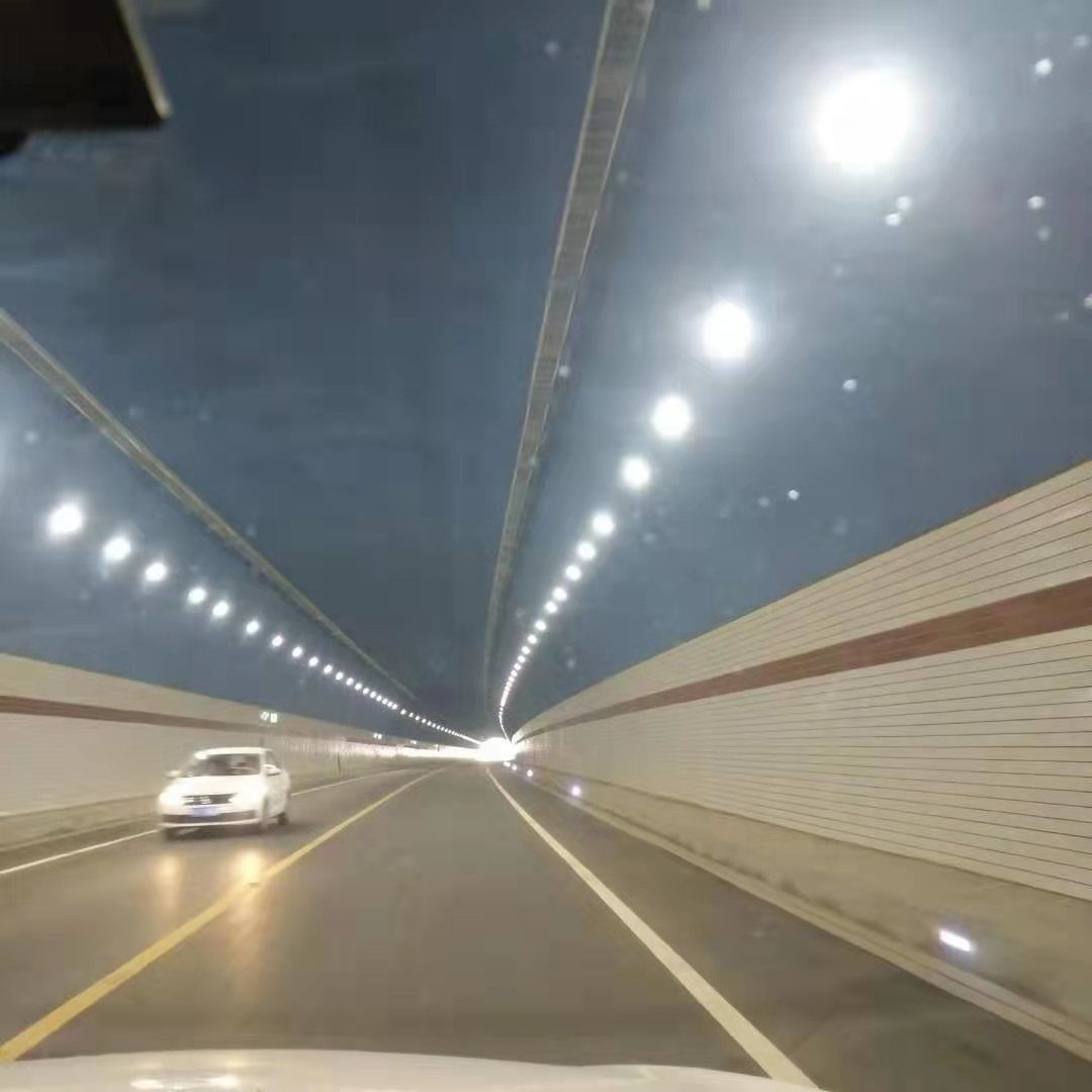 张家口西山隧道全线贯通通车