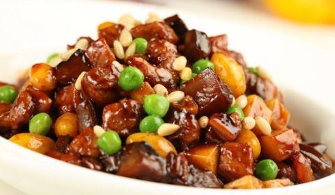 大厨辞职,创业开餐厅,毛利竟能达到63%左右