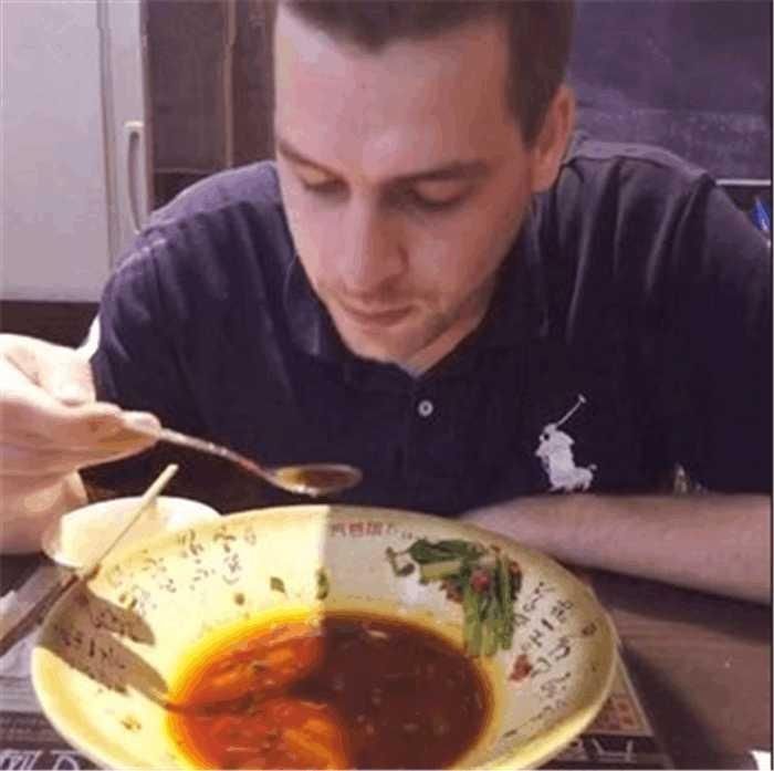 让吃货好奇的问题: 外国人第一次吃中国菜有多