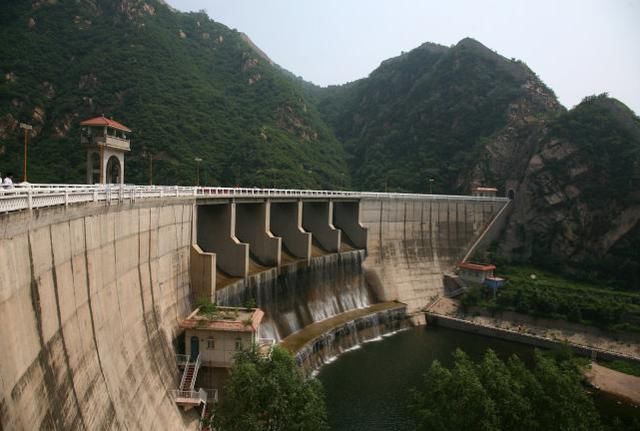 厉害了中国基建,四川甘孜三千米高原大坝,浩大度堪比三峡
