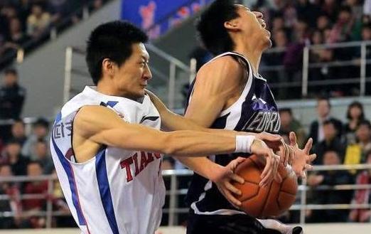 脏动作之王!天津双煞回归引担忧 1人曾暗算周