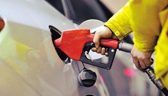 现在国内油价为什么一直上涨？