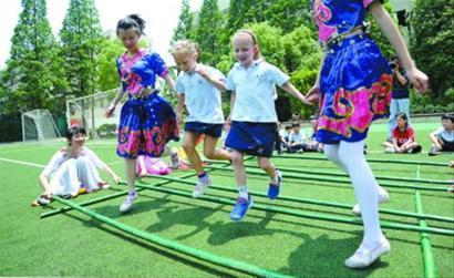 深度好文|孩子上幼儿园和小学早一些好还是晚