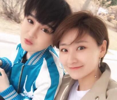 赵本山女儿做直播一天竟赚百十万是真的吗?