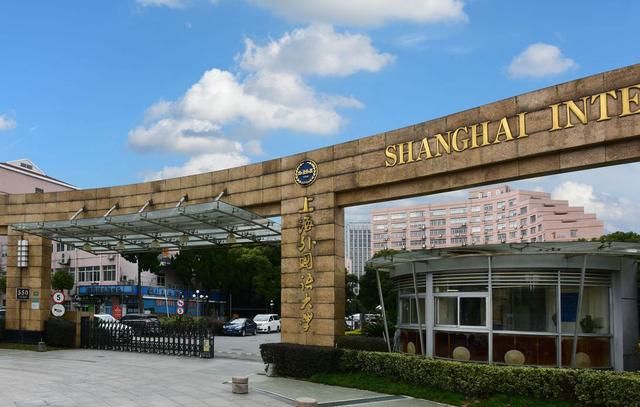 高考放榜,决定你志愿的不仅有分数和兴趣,或许