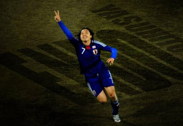 从未踏足五大联赛,并不妨碍他们成为绿茵传奇