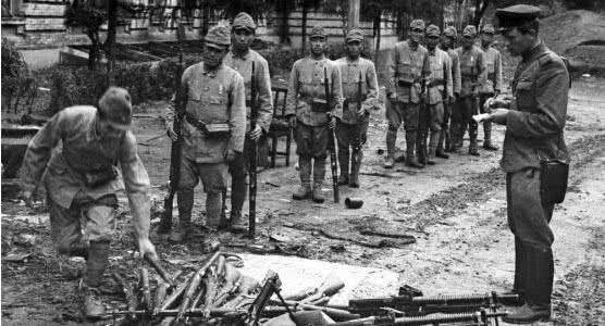 二战后关东军的装备上哪了?苏联不肯要,结果全