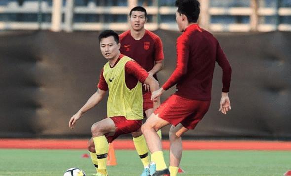 用法律解读足协限薪令球员重签合同:可以实施