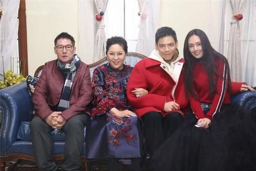 豪门媳妇，感情成谜，未来将何去何从