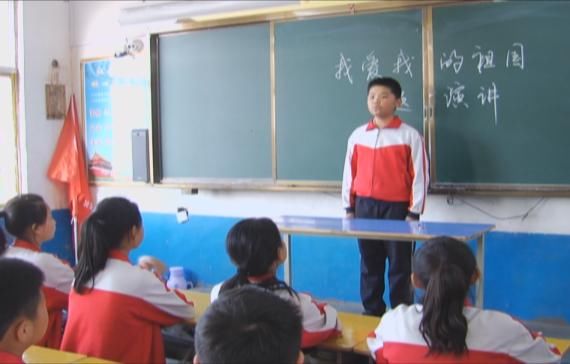 唱响雄壮国歌 感受中国人的自豪六一儿童节我