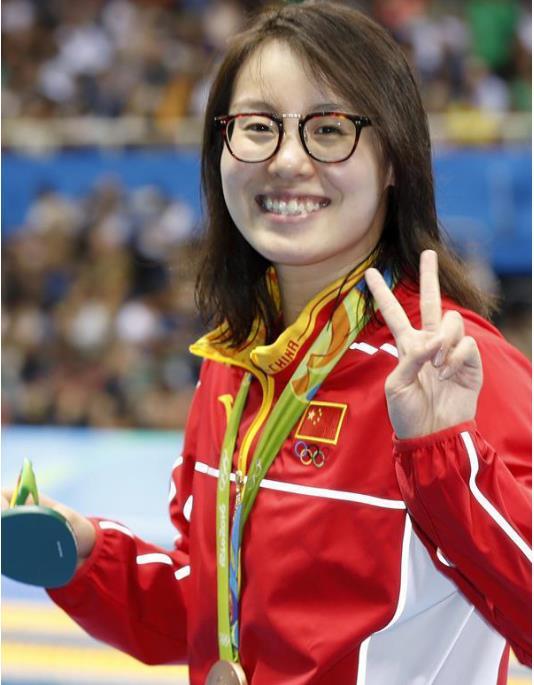 傅园慧参加湖南台综艺被批巨婴?爸爸给自己