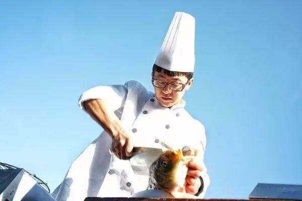 磴口县第四届黄河鱼健康美食烹饪大赛圆满落幕 太好吃!不想回家