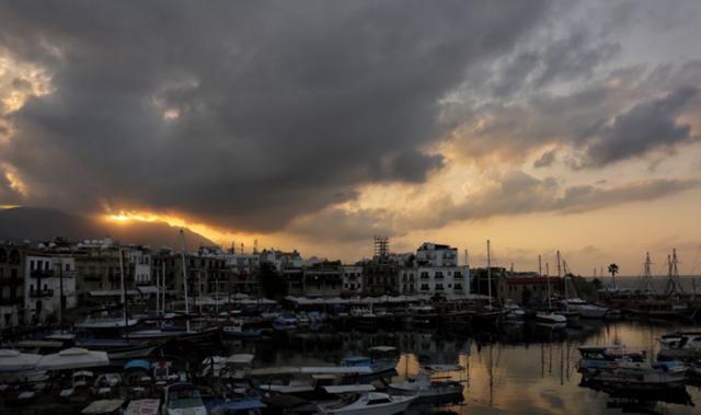 两国家竟是同一首都,一个全世界免签,另一个3