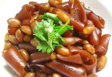 猪皮怎么炖好吃又简单 t019544ca7873725016.jpg