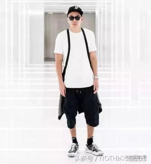 十大质感纯白色T恤品牌