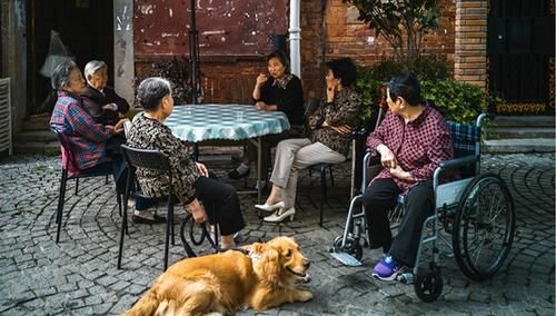 老龄化深度老龄化超级老龄化