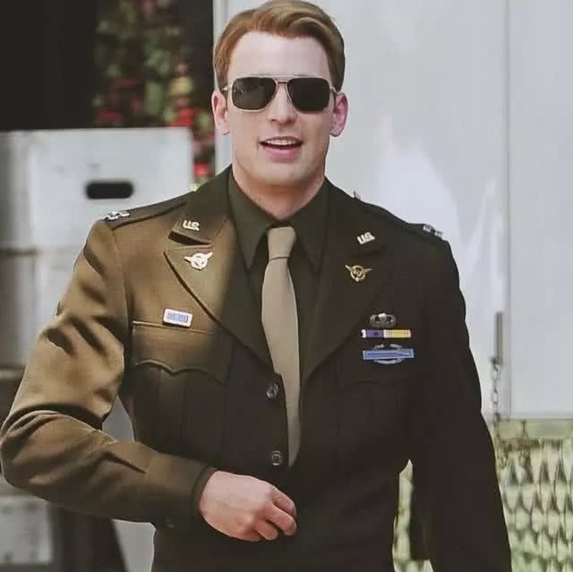 美国队长复联造型被指抄袭蔡徐坤,粉丝集体发