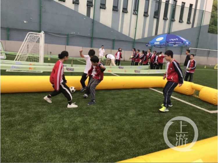 全国中学生阳光体育足球教学训练展示重庆站启