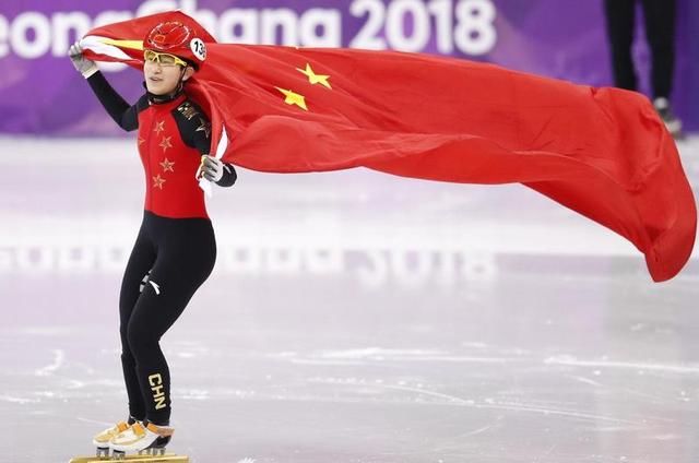 18日体育精选:平昌冬奥会赛程过半中国队首金