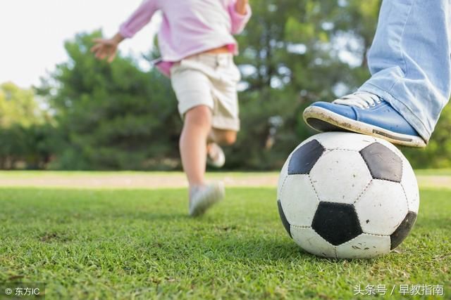 什么叫高质量的陪伴孩子?父母做对这7件事情