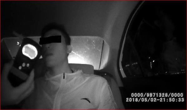 男子醉驾被吊销驾照 五年内不得重新考取