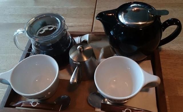 冰岛人爱喝咖啡却没有星巴克,自家烘焙师兼职