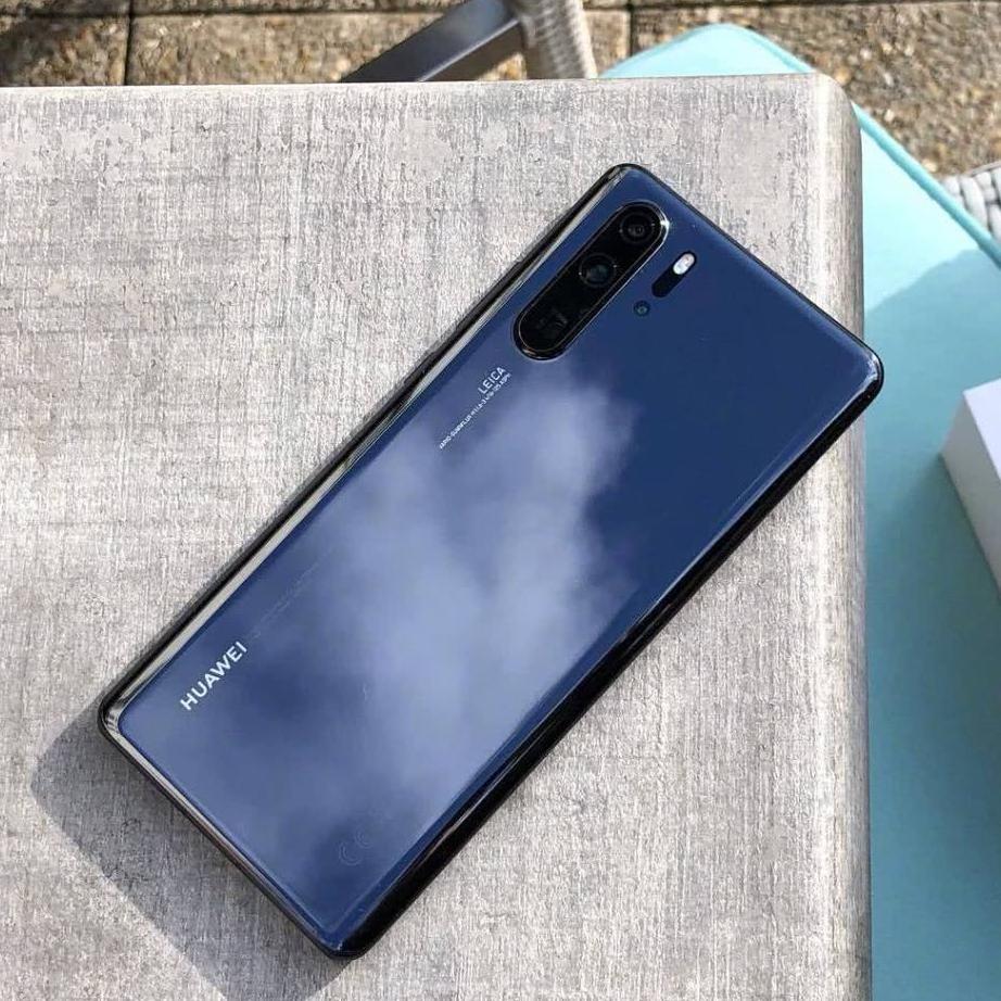 人间最美四月天,拿上白嫖的华为P30Pro去捏了