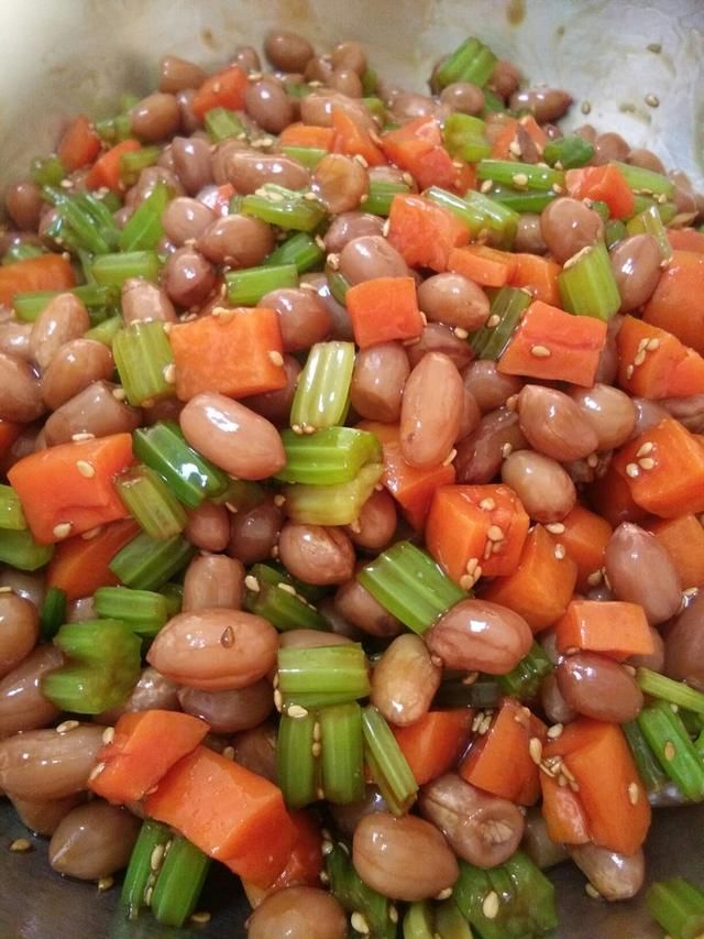 除夕夜必备的20道凉菜，3分钟学会，简单美味，待客首选的凉菜！