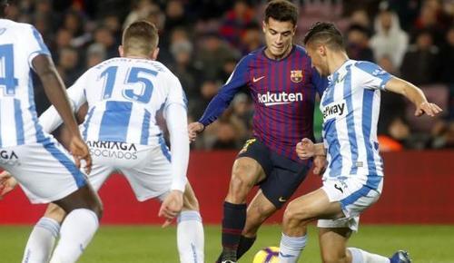 西甲最新积分榜:巴萨七连胜五分领跑,皇马连赢