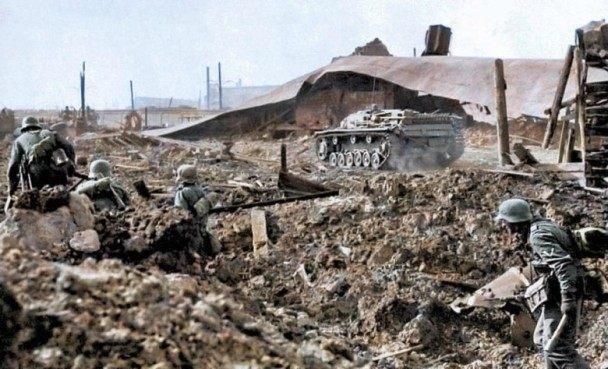 1943年斯大林格勒保卫战珍贵彩照,还原人类历