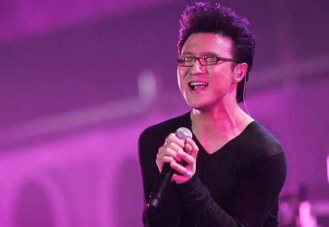 深度分析面筋哥和汪峰的唱作实力谁更厉害