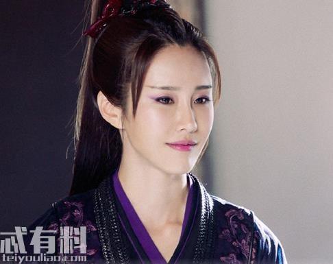 小女花不弃柳青芜跳舞的背景歌曲叫什么?半壶