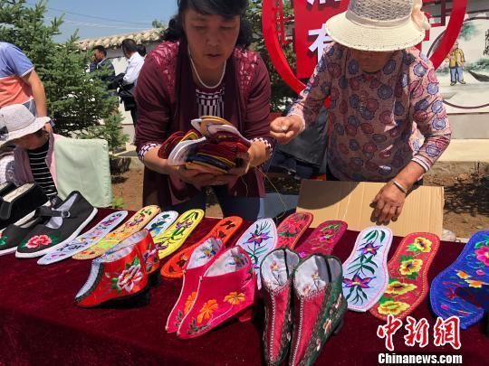 甘肃直面贫困地区精神短板 解思想疙瘩促脱贫