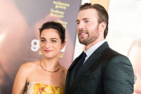 《复联4》即将上映,美国队长将要退出,采访时