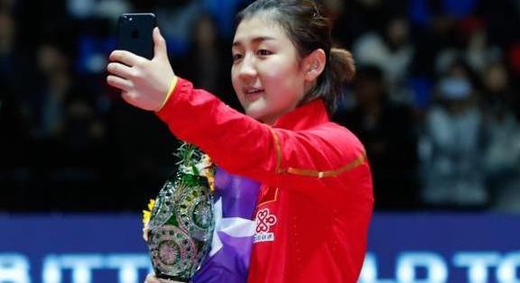 乒乓球女单孙颖莎对陈梦 t019978a884374088d6.jpg