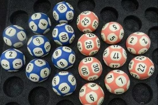 上期中蓝球!文松双色球19049期单挑两码蓝球