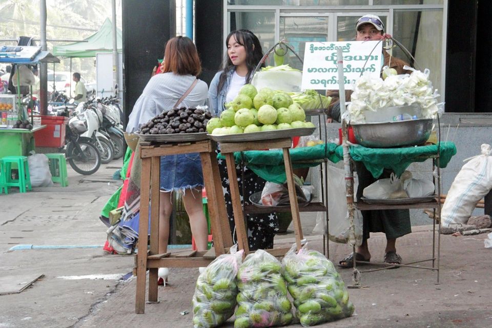 这是一个国家的第二大城市，建设落后中国，隐藏了不少中国土豪