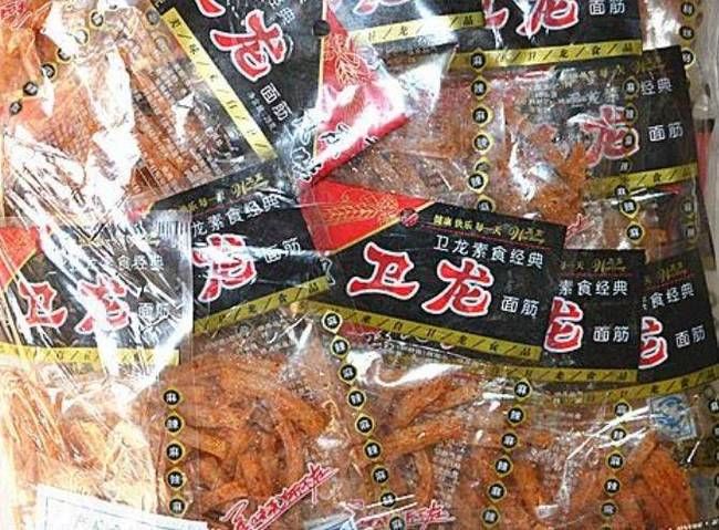 公认最\＂脏\＂的小零食，前3种学生们天天吃，第5个99%的人吃过!