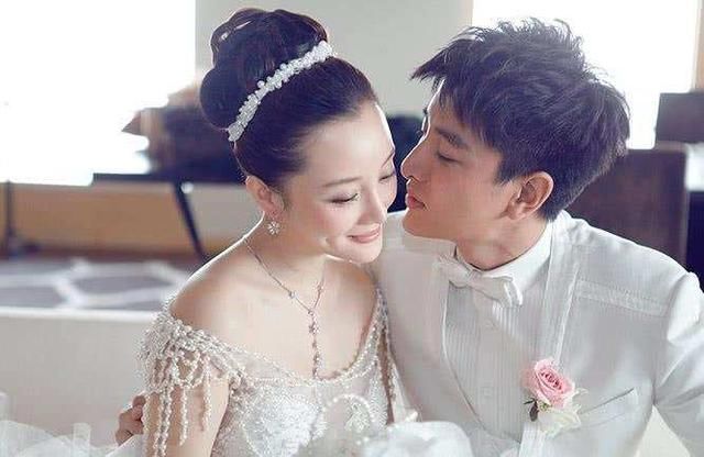 李小璐亲哥哥侧面回应妹妹离婚传言：她在家借酒消愁