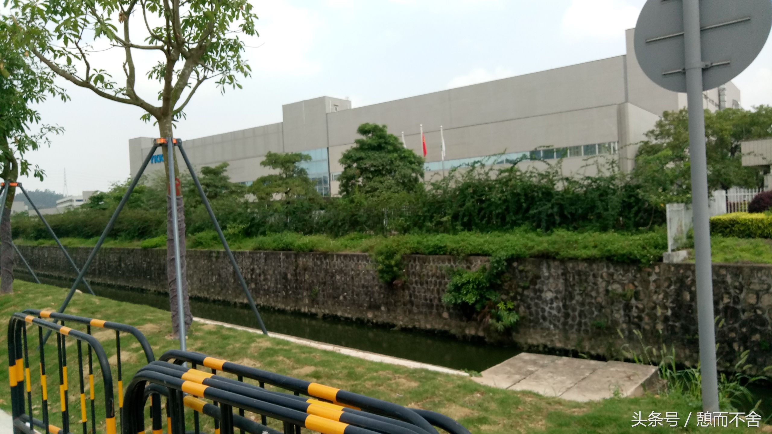 实拍深圳公明最大的日资厂，这样的工资你会做么?