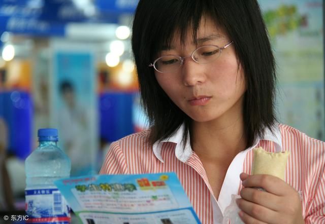 农村故事:父亲自称项目经理给我鼓劲,高考后一