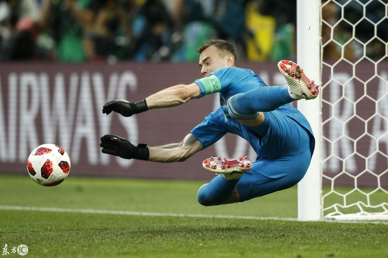 西班牙创造世界杯传球记录,1114次对290次,点