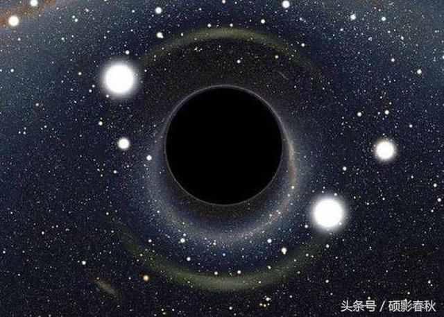 天文学家发现“怪兽黑洞” 每两日可吞噬一个太阳般大小的星体