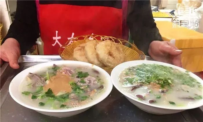 这家小店一开就是13年!主打羊汤,但去的人却都点炖牛肉?