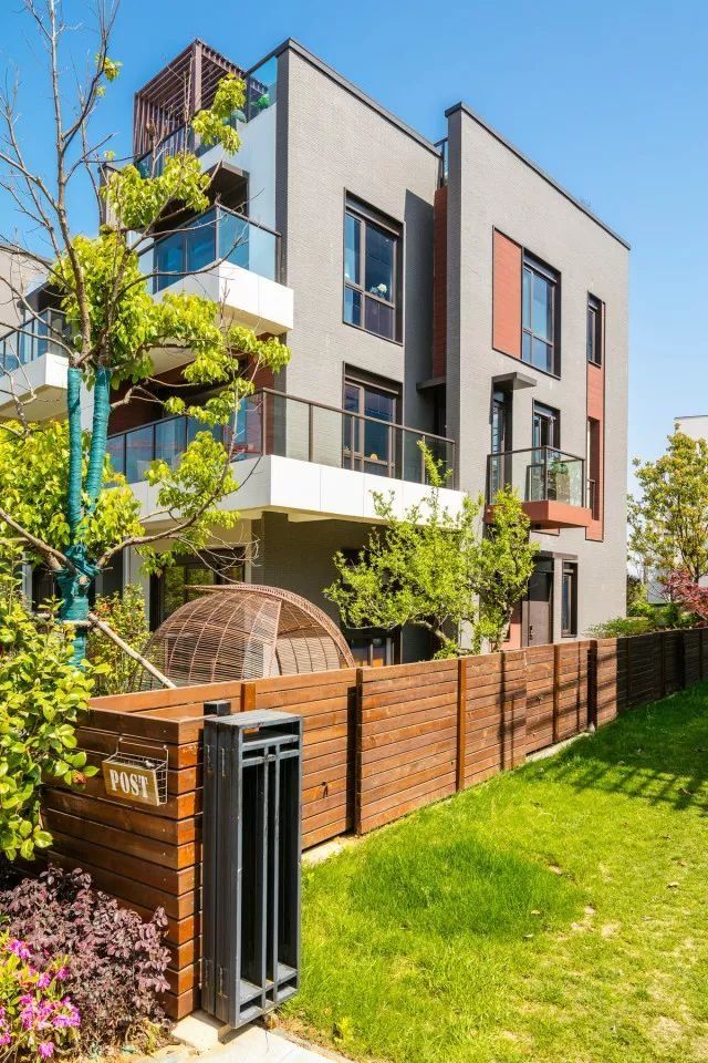 金陵十一大最美湖景豪宅曝光!这才是南京人该住的房子!