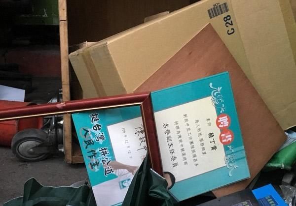 蓝营向“台独”下战帖:不容国土分裂!